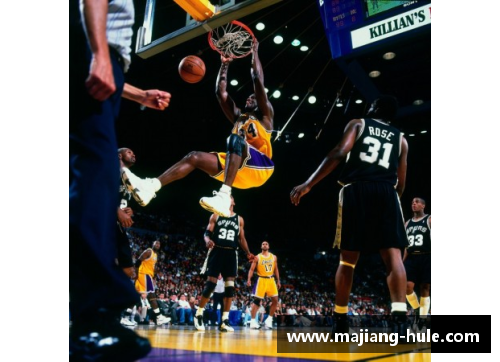 NBA传奇巨人：奥尼尔身材揭秘及其篮球生涯探秘
